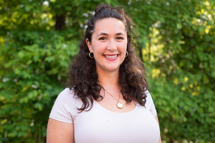 Julia Logan Labow headshot