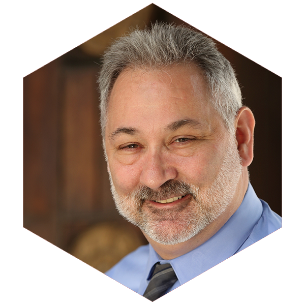 Rabbi Andrew Ergas headshot