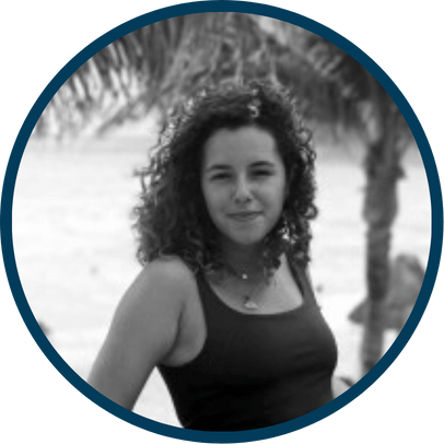 Cora Torton headshot